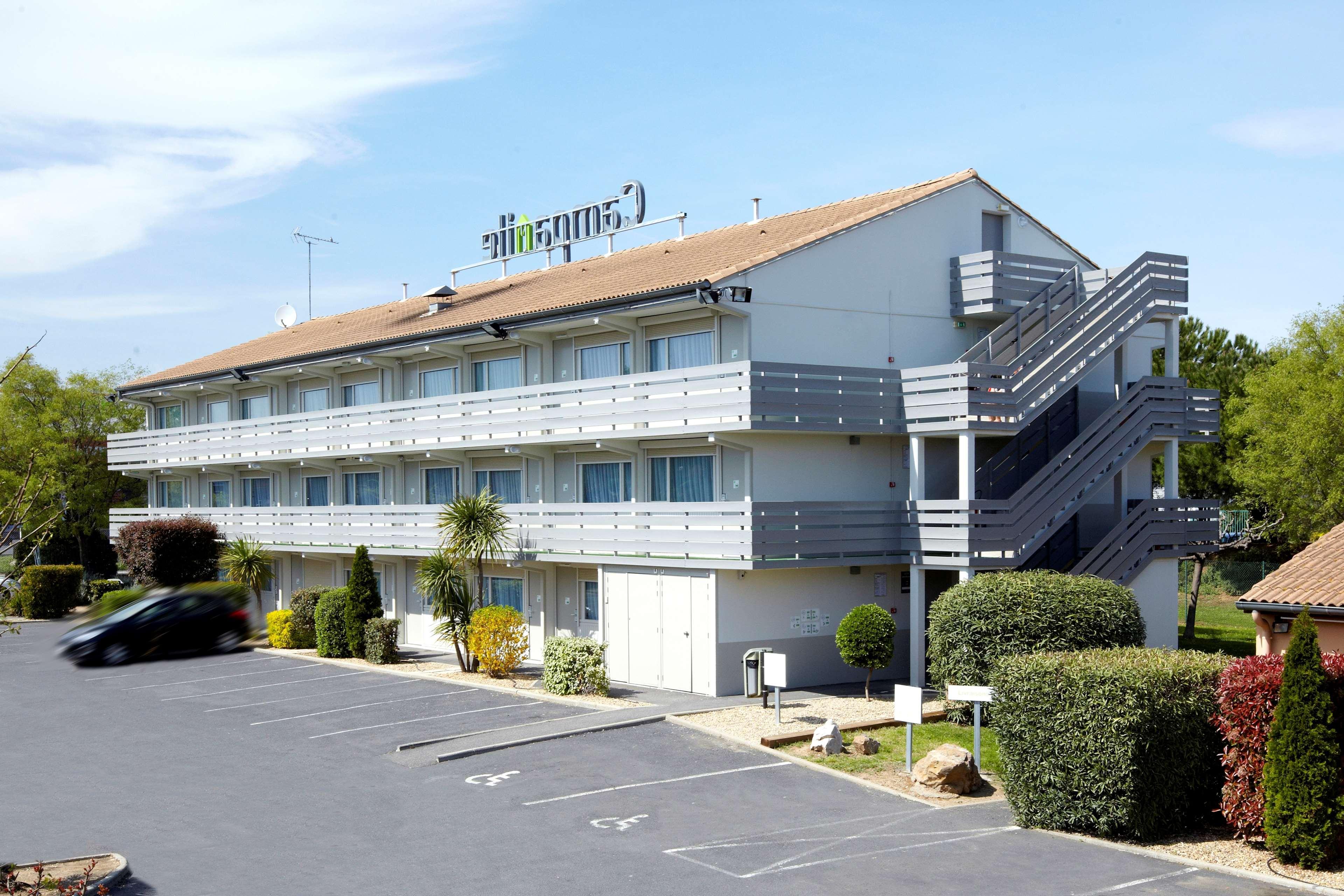 מלון Campanile Nantes ~ Reze Aeroport מראה חיצוני תמונה